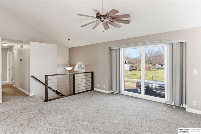 3413 S 152 Street, Omaha, NE 68144