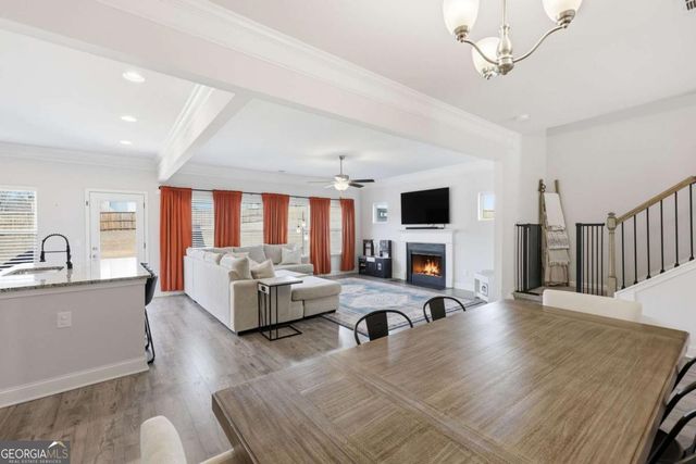 199 Laurel Cove Drive, Hoschton, GA 30548