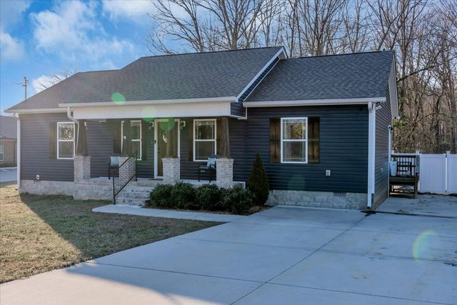 1554 S Spring St, Manchester, TN 37355