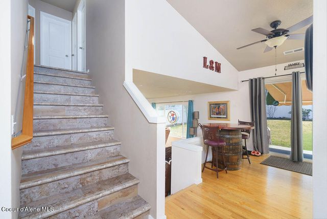 1688 W Umpqua CT, Post Falls, ID 83854