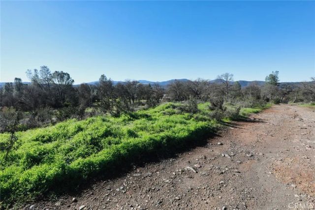 16597 2nd, Clearlake, CA 95422