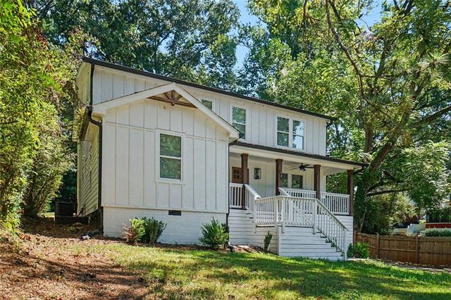 770 Waters Drive SW, Atlanta, GA 30310