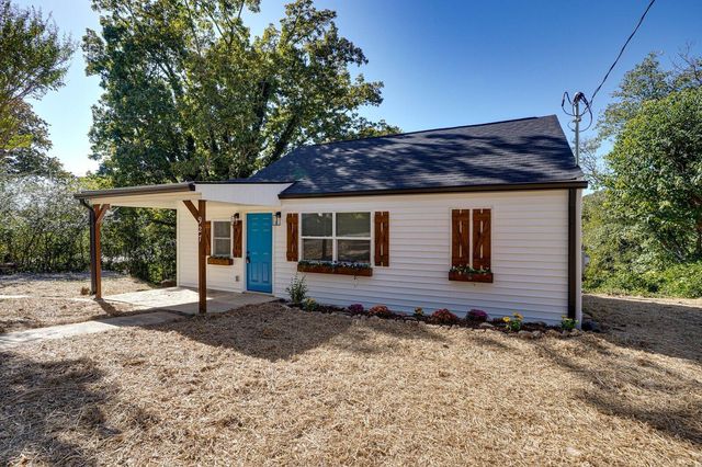 927 Hulana Street, Rossville, GA 30741