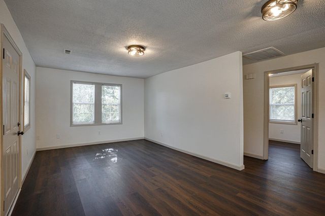 927 Hulana Street, Rossville, GA 30741