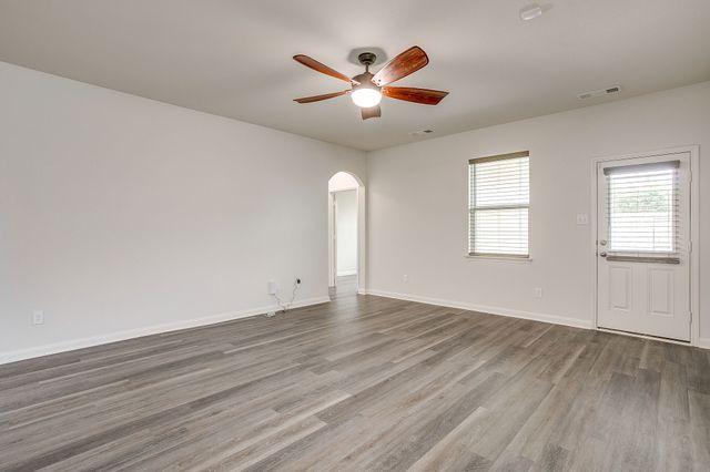 6252 Jasper Lake Drive, Fort Worth, TX 76179