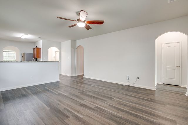 6252 Jasper Lake Drive, Fort Worth, TX 76179