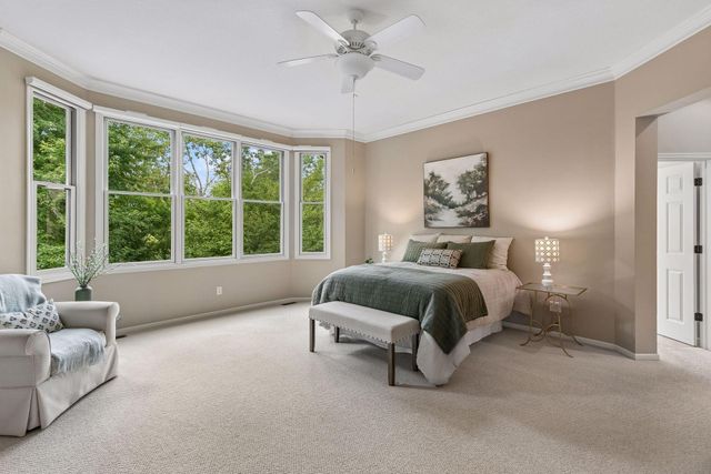 19081 Inndale Drive, Lakeville, MN 55044