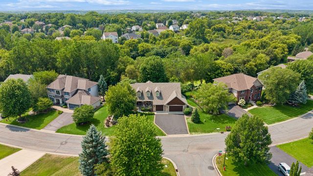 19081 Inndale Drive, Lakeville, MN 55044