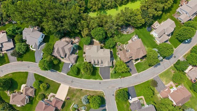 19081 Inndale Drive, Lakeville, MN 55044