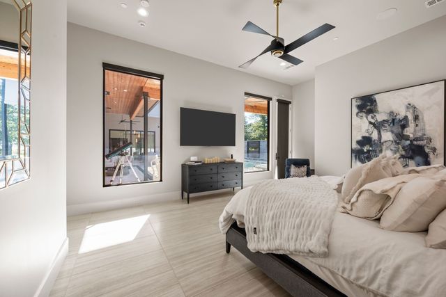 916 Dove Creek Court, Bartonville, TX 76226