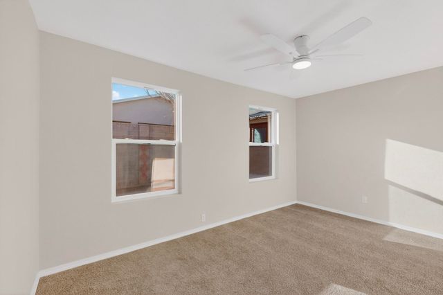 459 60th Street NW, Albuquerque, NM 87105