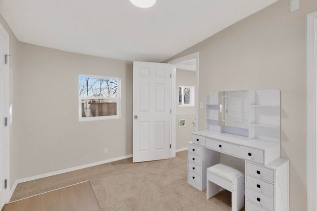 459 60th Street NW, Albuquerque, NM 87105