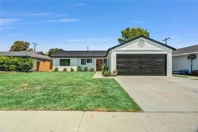 14492 Spa Drive, Huntington Beach, CA 92647