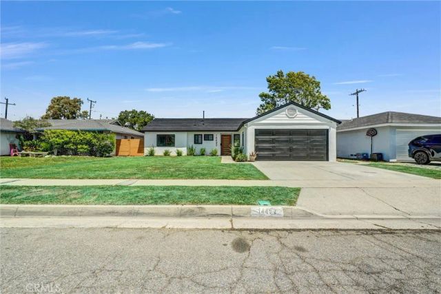 14492 Spa Drive, Huntington Beach, CA 92647