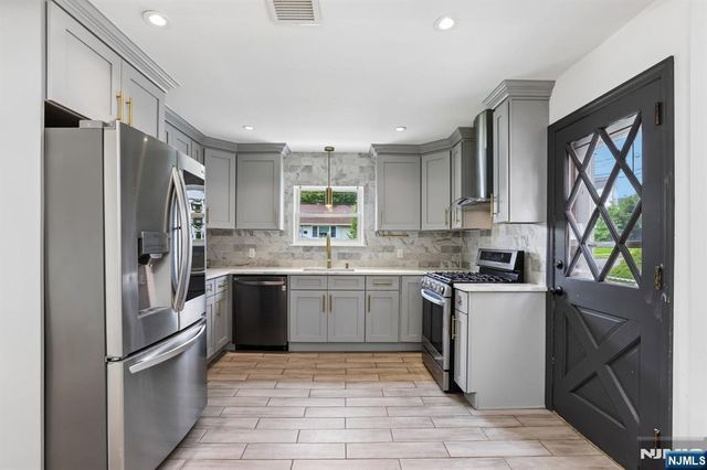 84 Howard Place, Nutley, NJ 07110