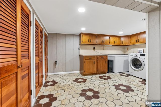 84 Howard Place, Nutley, NJ 07110