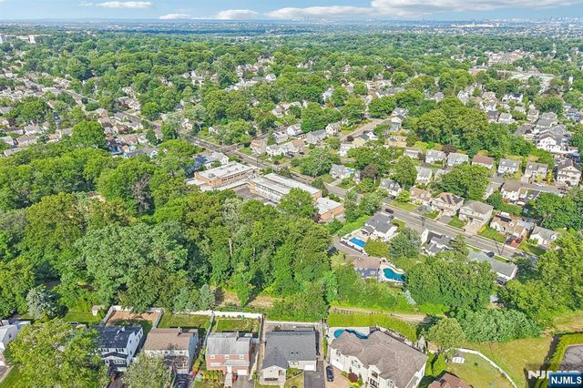 84 Howard Place, Nutley, NJ 07110