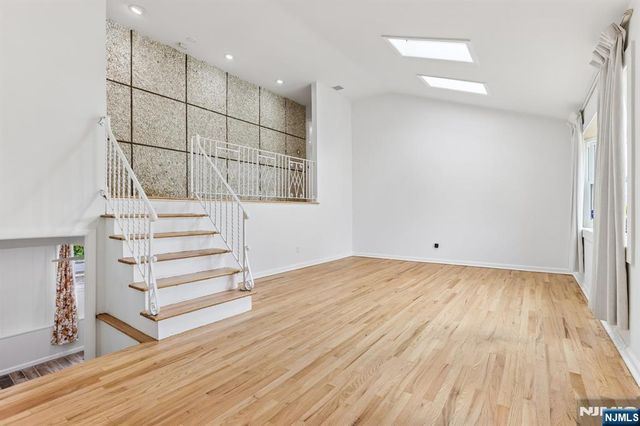 84 Howard Place, Nutley, NJ 07110