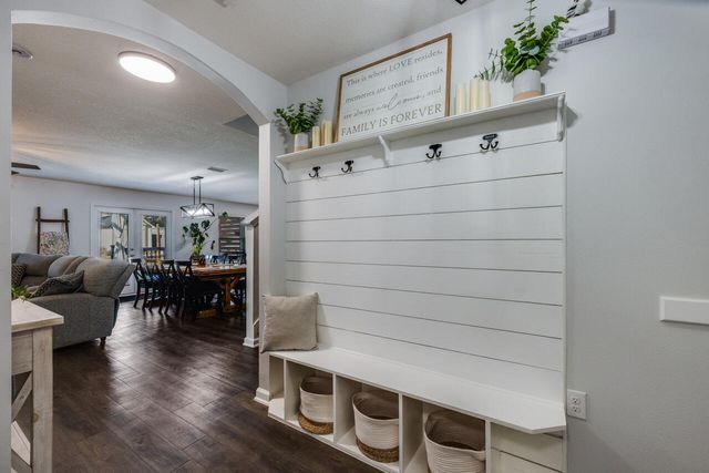 4641 Plover Drive, Crestview, FL 32539