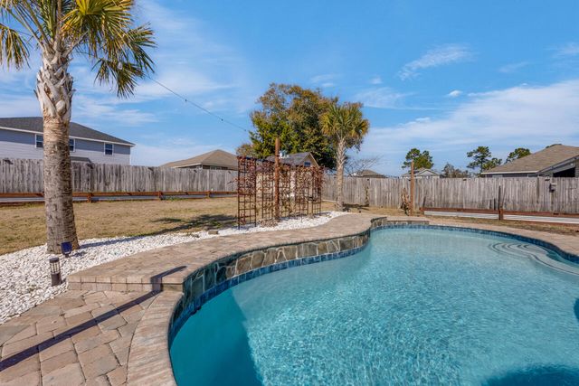 4641 Plover Drive, Crestview, FL 32539