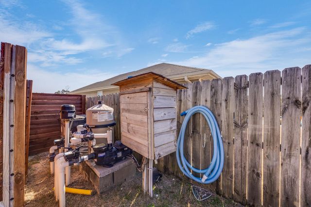 4641 Plover Drive, Crestview, FL 32539