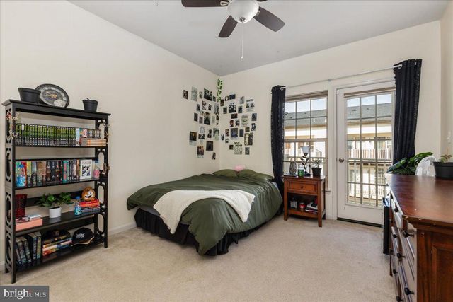 7828 CEDAR BRANCH DR, Gainesville, VA 20155