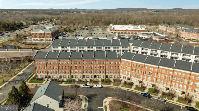7828 CEDAR BRANCH DR, Gainesville, VA 20155