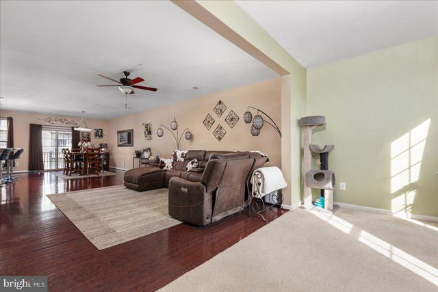 7828 CEDAR BRANCH DR, Gainesville, VA 20155