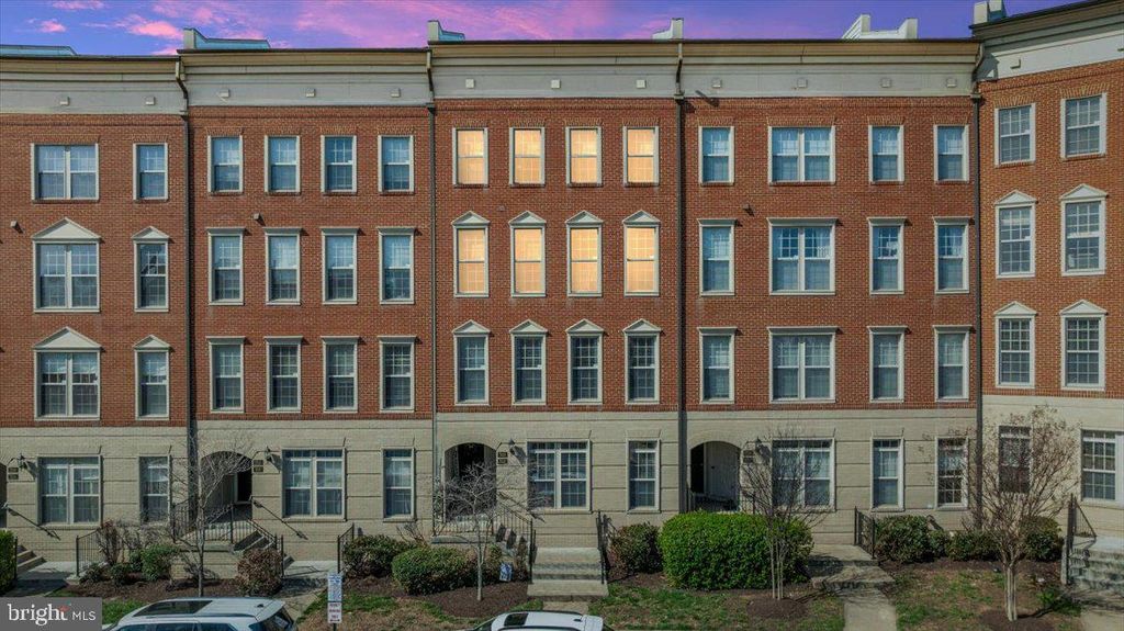 7828 CEDAR BRANCH DR, Gainesville, VA 20155