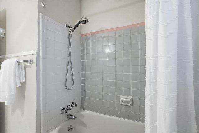 5326 Bradford Drive, Dallas, TX 75235