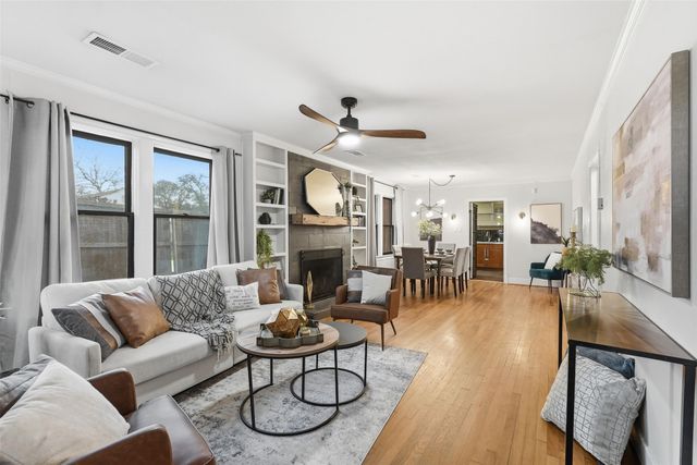 5326 Bradford Drive, Dallas, TX 75235