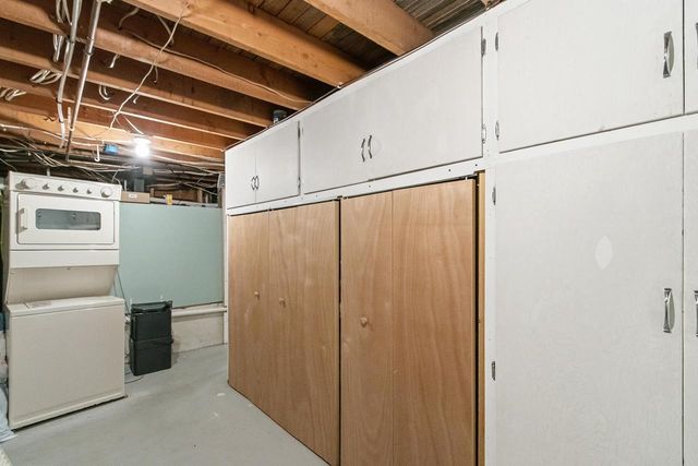 215 Canyon Road, Wisconsin Dells, WI 53965