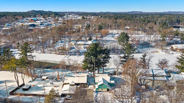 215 Canyon Road, Wisconsin Dells, WI 53965