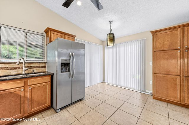 1923 Sugarberry Court NE, Palm Bay, FL 32905