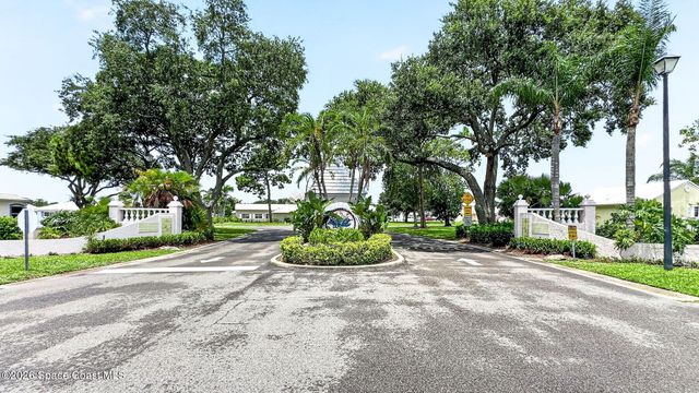 1923 Sugarberry Court NE, Palm Bay, FL 32905