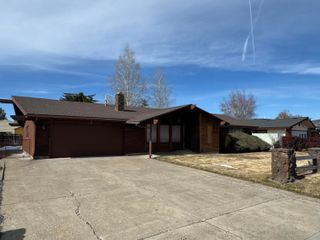 3894 Rio Vista Way, Klamath Falls, OR 97603