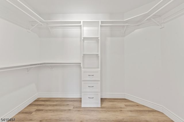 1690 Hamburg Tpke, Wayne Twp., NJ 07470