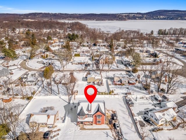 1690 Hamburg Tpke, Wayne Twp., NJ 07470