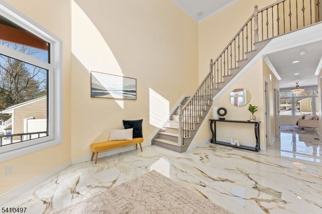 1690 Hamburg Tpke, Wayne Twp., NJ 07470