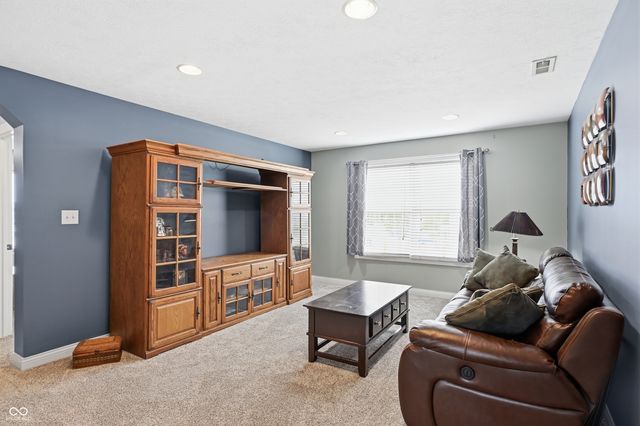 2797 Knockawuddy Drive, Brownsburg, IN 46112