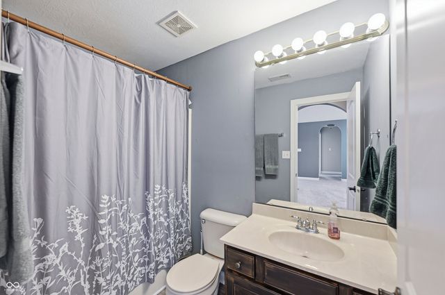 2797 Knockawuddy Drive, Brownsburg, IN 46112