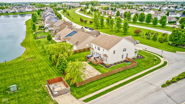 2797 Knockawuddy Drive, Brownsburg, IN 46112