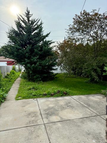 3523 S 57th Avenue, Cicero, IL 60804