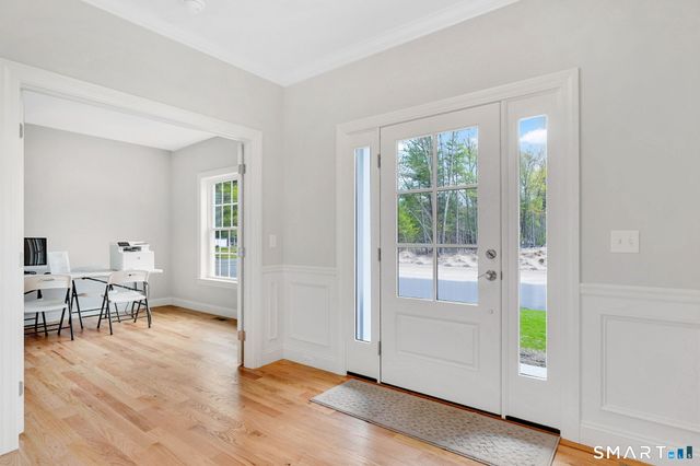 60 Liberty Lane, Enfield, CT 06082