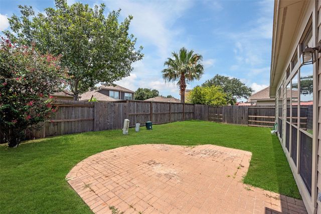 871 Falling Springs Lane, League City, TX 77573