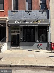 1305 LOCUST ST, Philadelphia, PA 19107