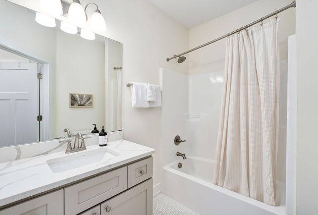 21706 Palm Avenue, Panama City Beach, FL 32413