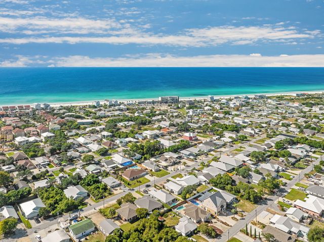 21706 Palm Avenue, Panama City Beach, FL 32413