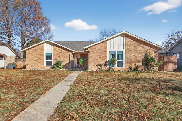 1845 Chisolm Trail, Lewisville, TX 75077