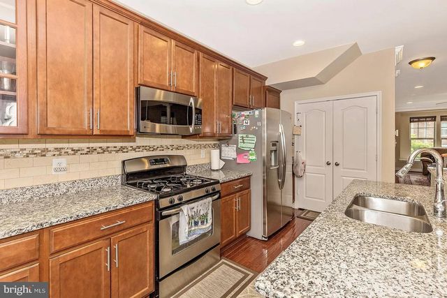11882 COUNTRY SQUIRE WAY, Clarksburg, MD 20871